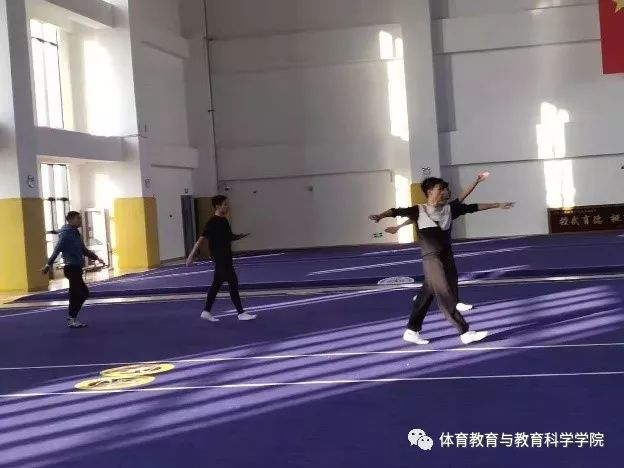 77体育新闻图片