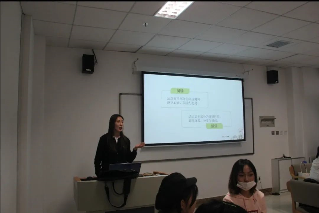 77体育资讯图片