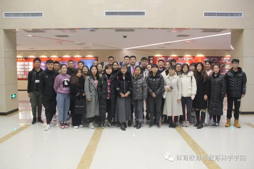 77体育冠军图片
