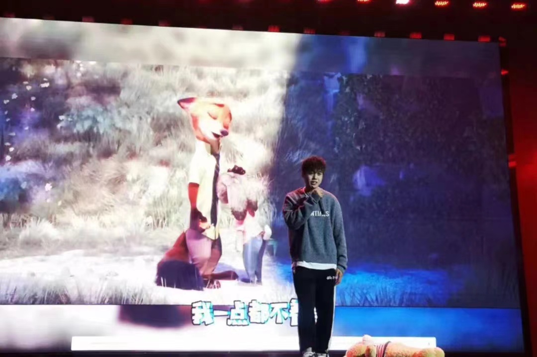 77体育荣耀图片