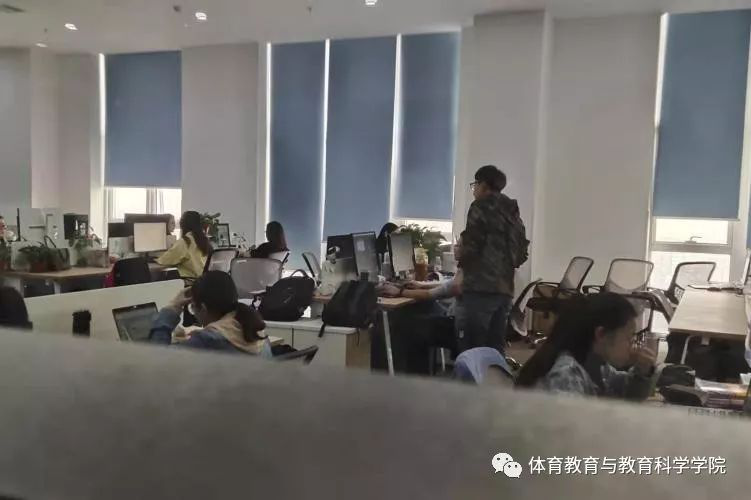77体育联赛图片
