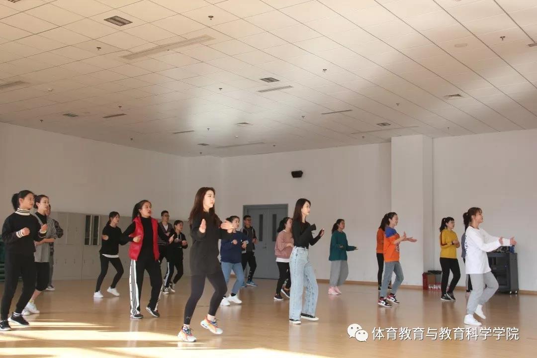 77体育锦标图片