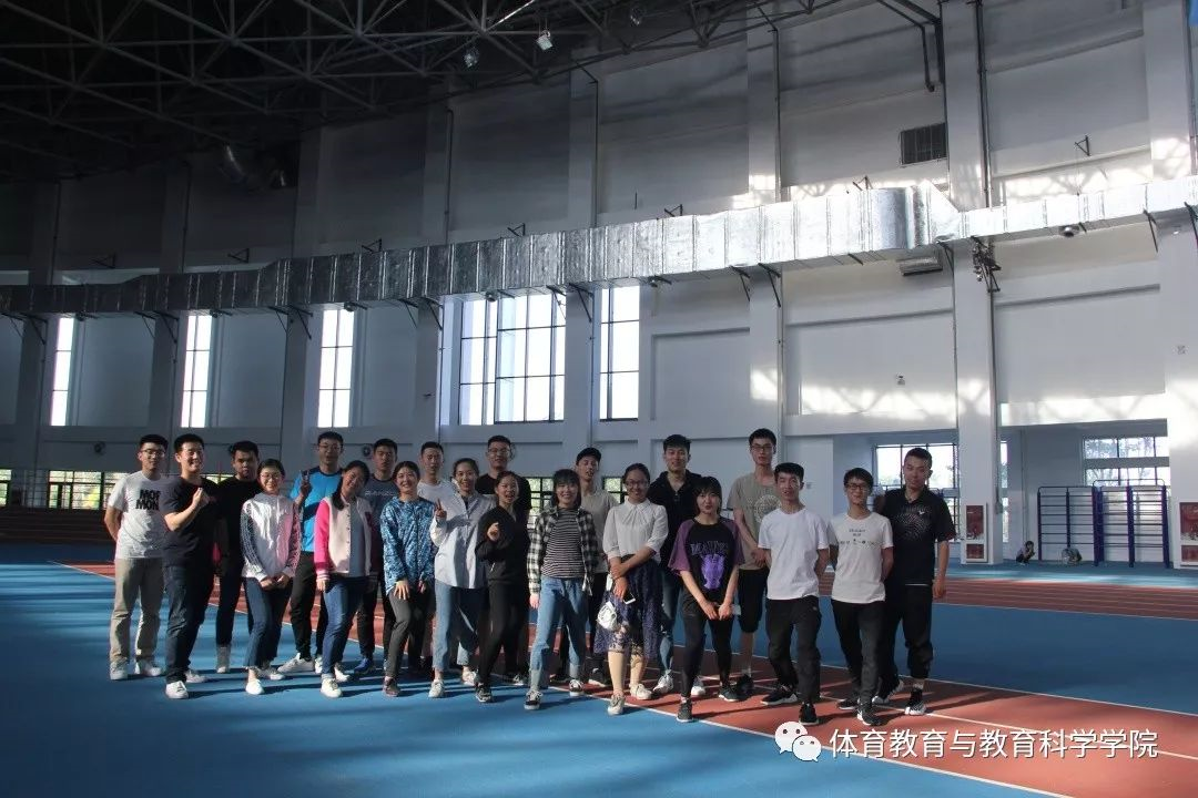 77体育冠军图片