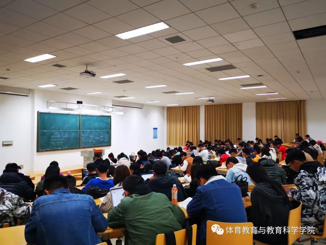 77体育冠军图片
