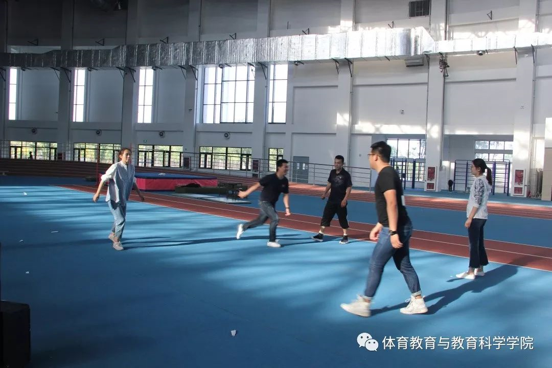 77体育风采图片