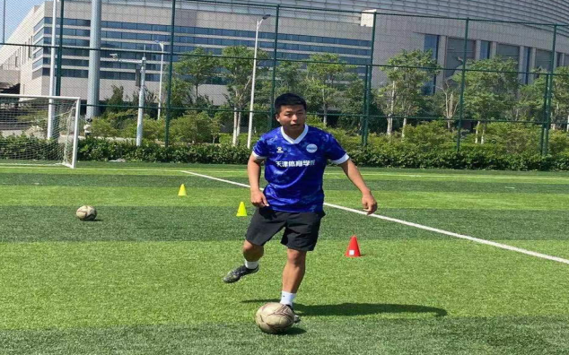 77体育风采图片