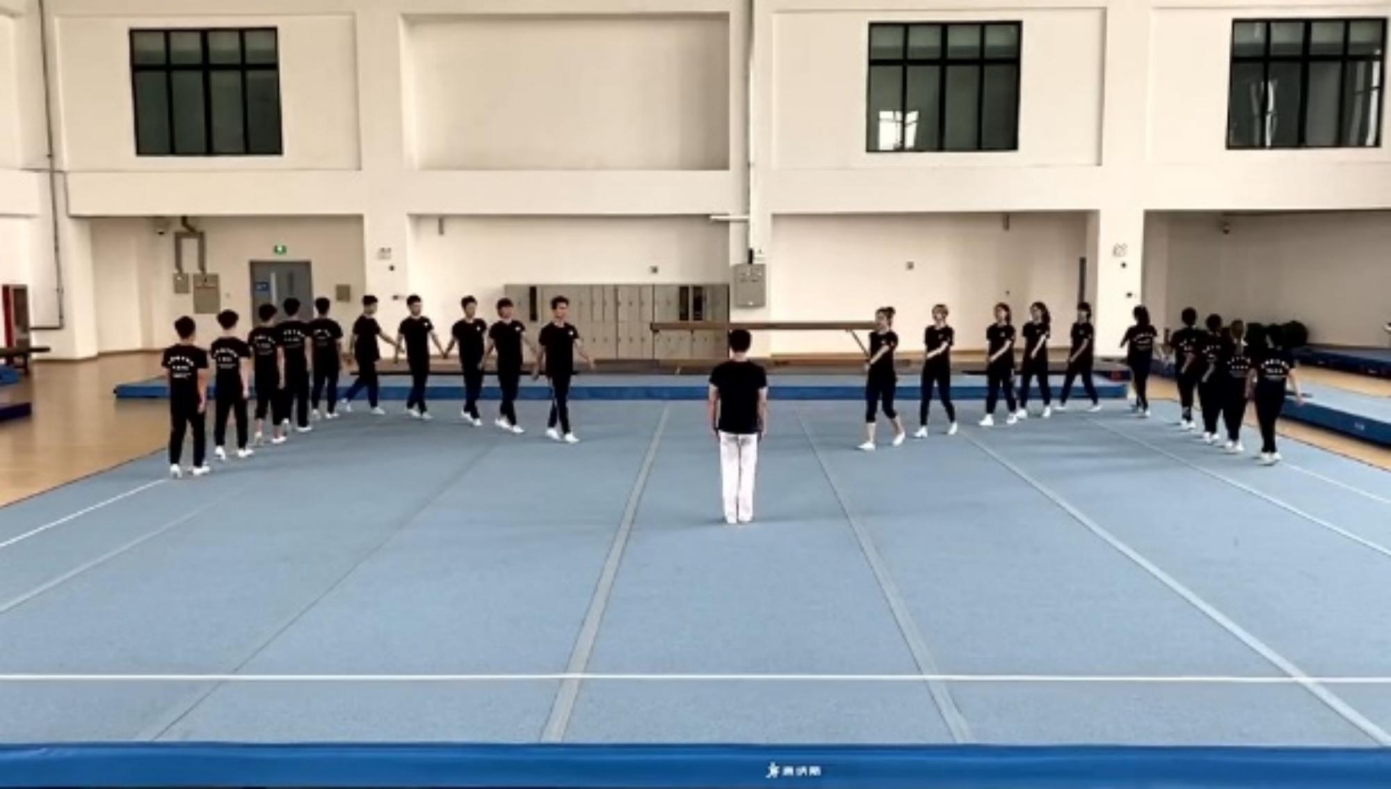 77体育荣耀图片