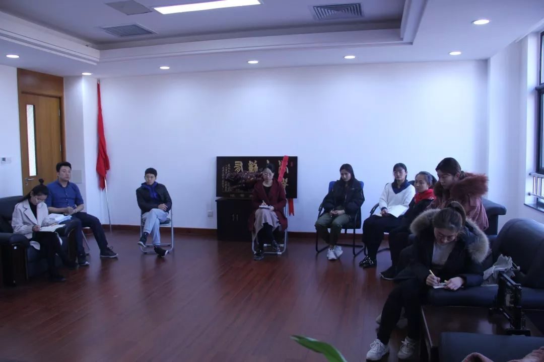 77体育冠军图片