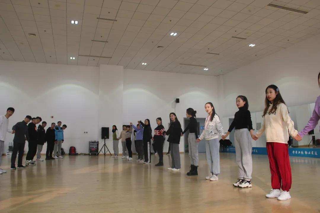 77体育首页图片