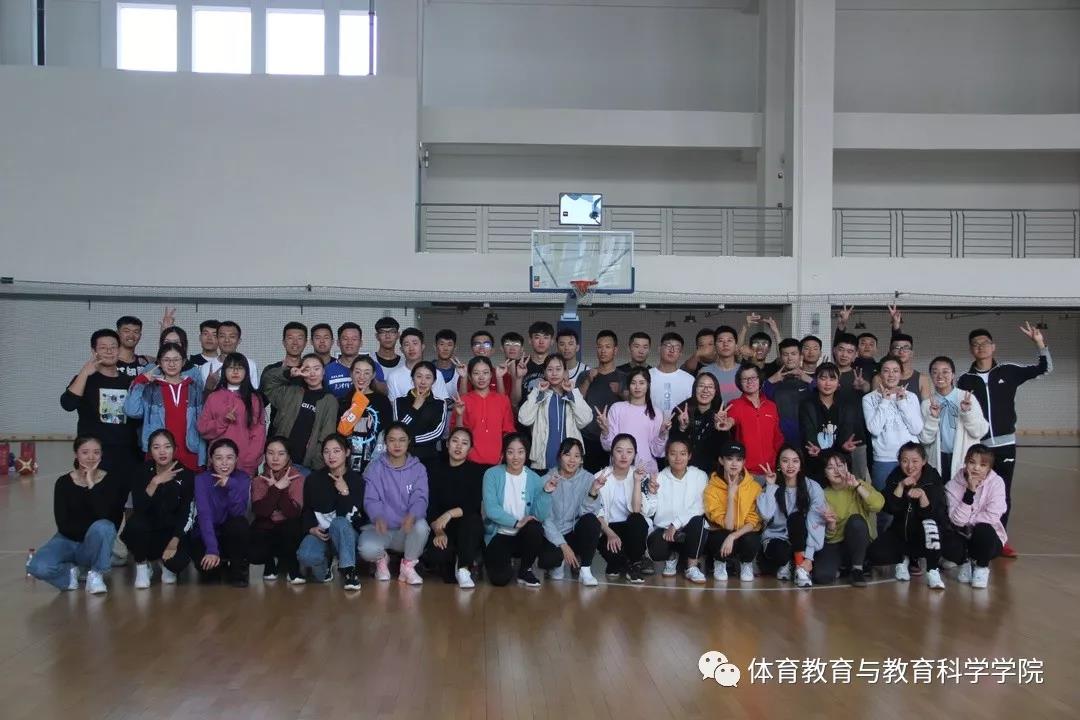 77体育杯赛图片