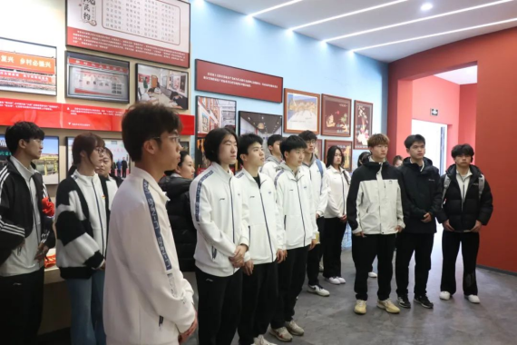 77体育赛事图片
