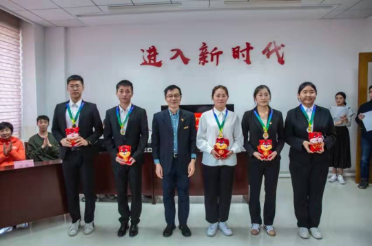 77体育动态图片