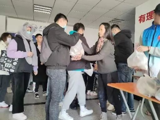 77体育杯赛图片