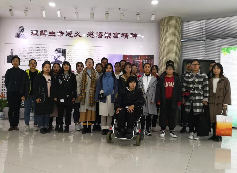 77体育冠军图片