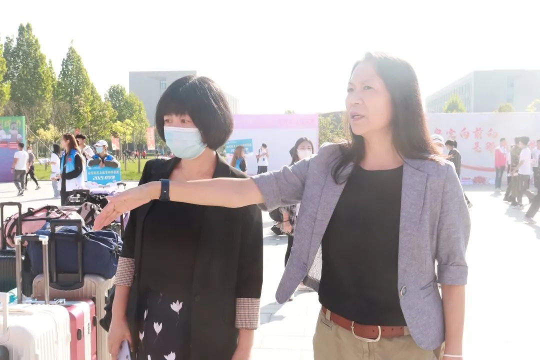 77体育赛事图片
