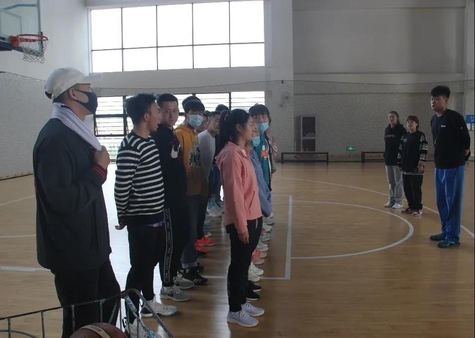 77体育联赛图片